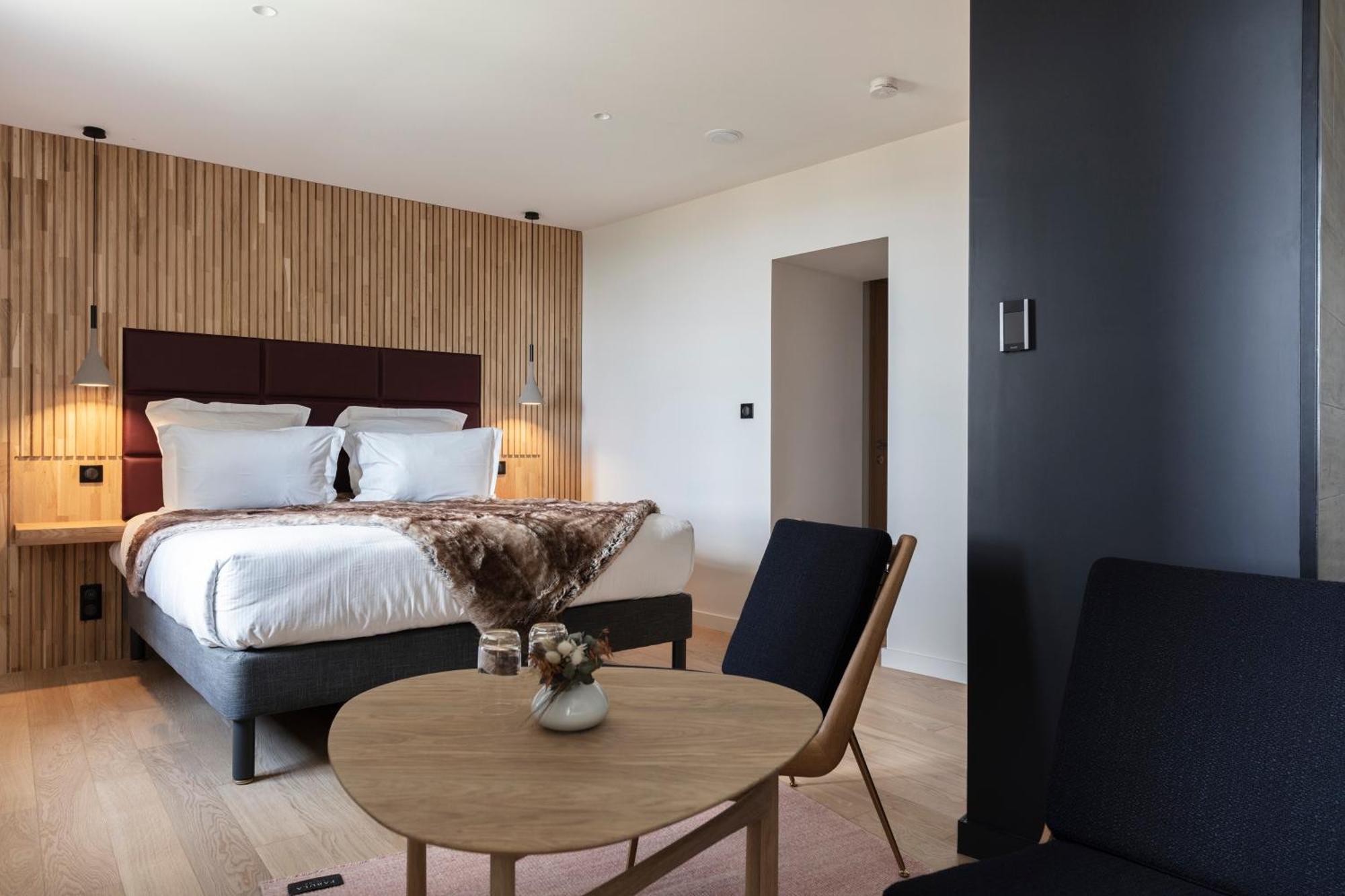 Hotel & Restaurant Origines Par Adrien Descouls - Teritoria Le Broc  Pokoj fotografie